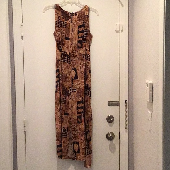 Summer dress - Picture 3 of 8